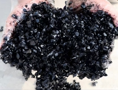 左贡沥青冷补料（沥青砂）的优势特点与施工流程解析