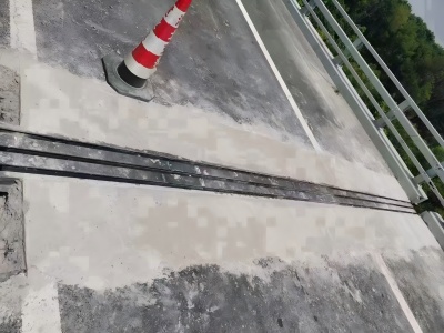 左贡伸缩缝更换后浇筑材料快速结构修补料速砼的产品特点及施工流程​